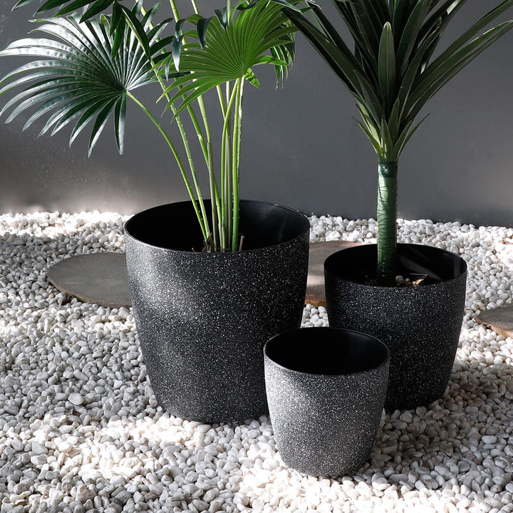Worth® Garden Plastic Round Planters Plants Set of 3 Large Resin Flower Pots with Drainage Hole black